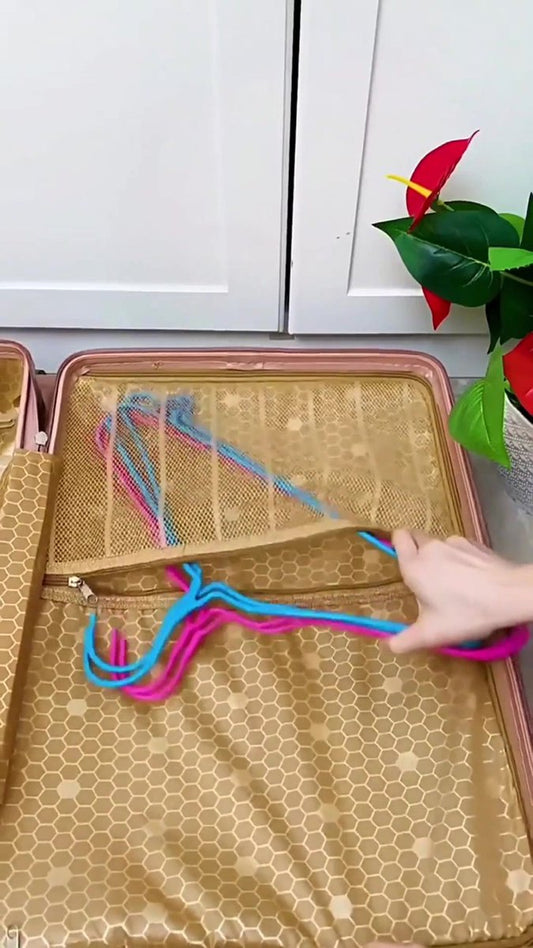 12 Pieces Clothes Hangers - Foldable Clothes Hangers - Anti-Slip - Coat Hangers - Trouser Hangers - Travel Clothes Hangers - Durable & Portable - Trackless - Plastic - Bedroom Organizers - Travel Accessories - Space-Saving Clothes Hangers