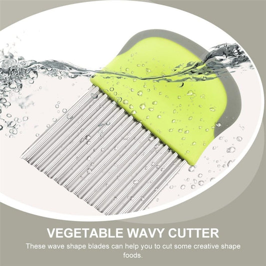 2 pack Crinkle Cutter for Veggies Potato Cutter for Fries, Stainless Steel Blade, Potato Slicer French Fry Crinkle Cutter, Crinkle Chopper Wavy Cutting Tool for Potatoes Carrots Cucumbers