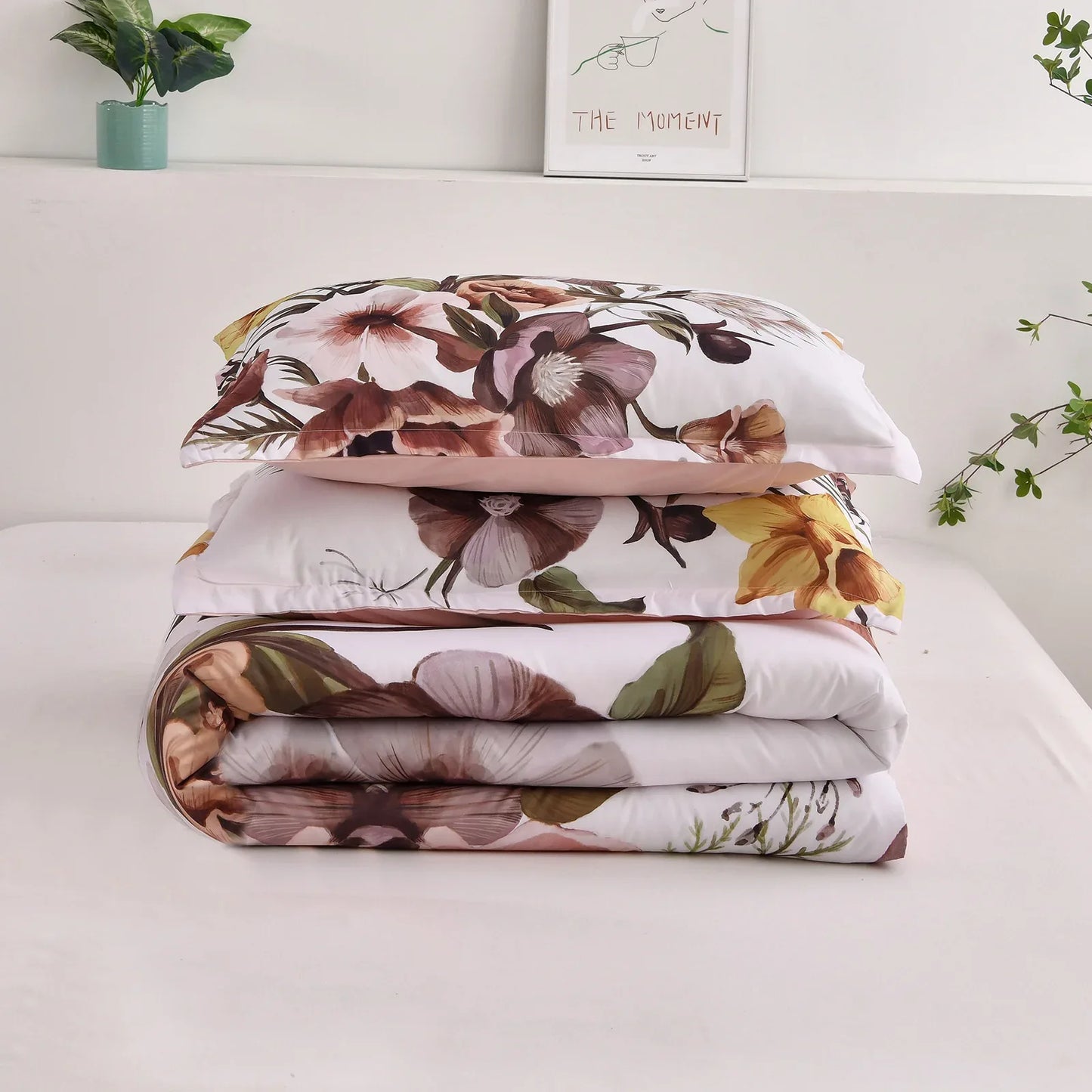 Floral Comforter Set, King Size, Blush Floral 3-Piece Bedding, Soft Microfiber for All Seasons - Mekamart Australia