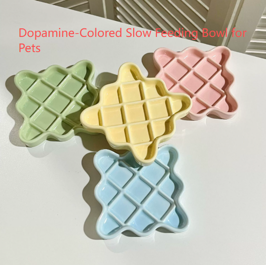 Green Ceramic Slow Feeder Licking Plate for Cats and Dogs | Raised Anti-Choking Grid Design | 11.5 cm Durable Pet Dish