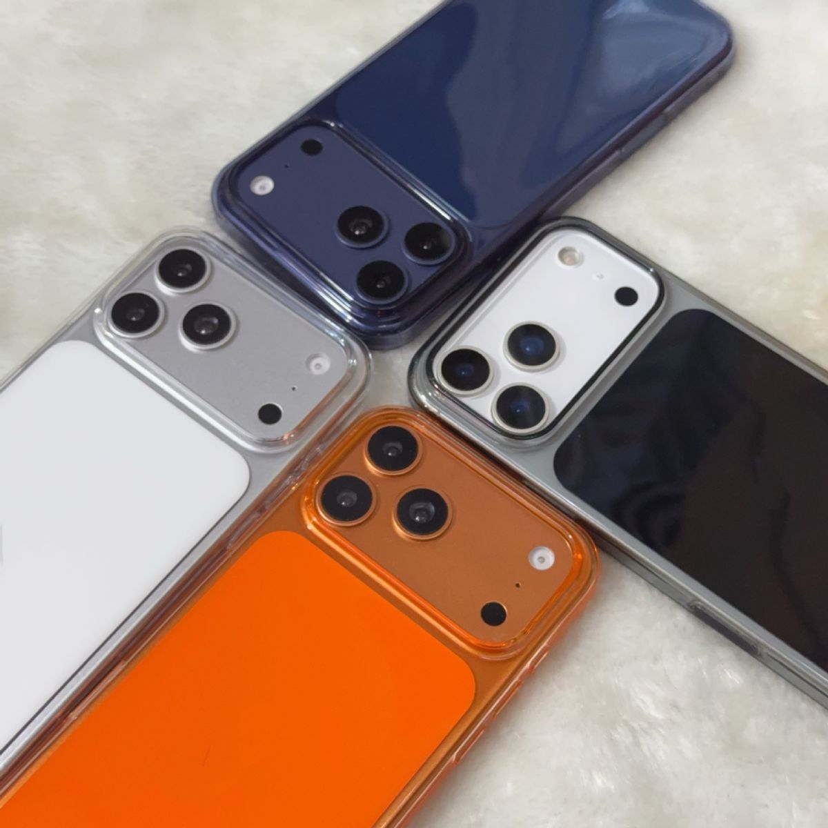 transparent phone case, magnetic phone case, animated phone case, phone accessories, phone protection, Australia phone case - Black - Size iPhone 16 pro