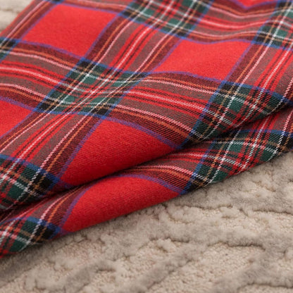 Decorative Pillowcases - Tartan Cushion Covers - 45 x 45 cm (18 x 18 inches) - Set of 2 - Invisible Zipper - Perfect for Sofa, Bedroom, Living Room, Christmas, Holiday Decorations