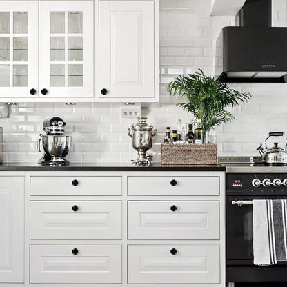 Handles - 18 Pieces - Cabinet Handles - Furniture Handles - Kitchen Handle - Antique Knobs - 30MM - Cabinet Handles - Kitchen Cabinet Handles - Furniture Handle - Kitchen Handle - Door Handle - Drawer Handle - Incl. Screws - Stainless Steel - Black - Mode