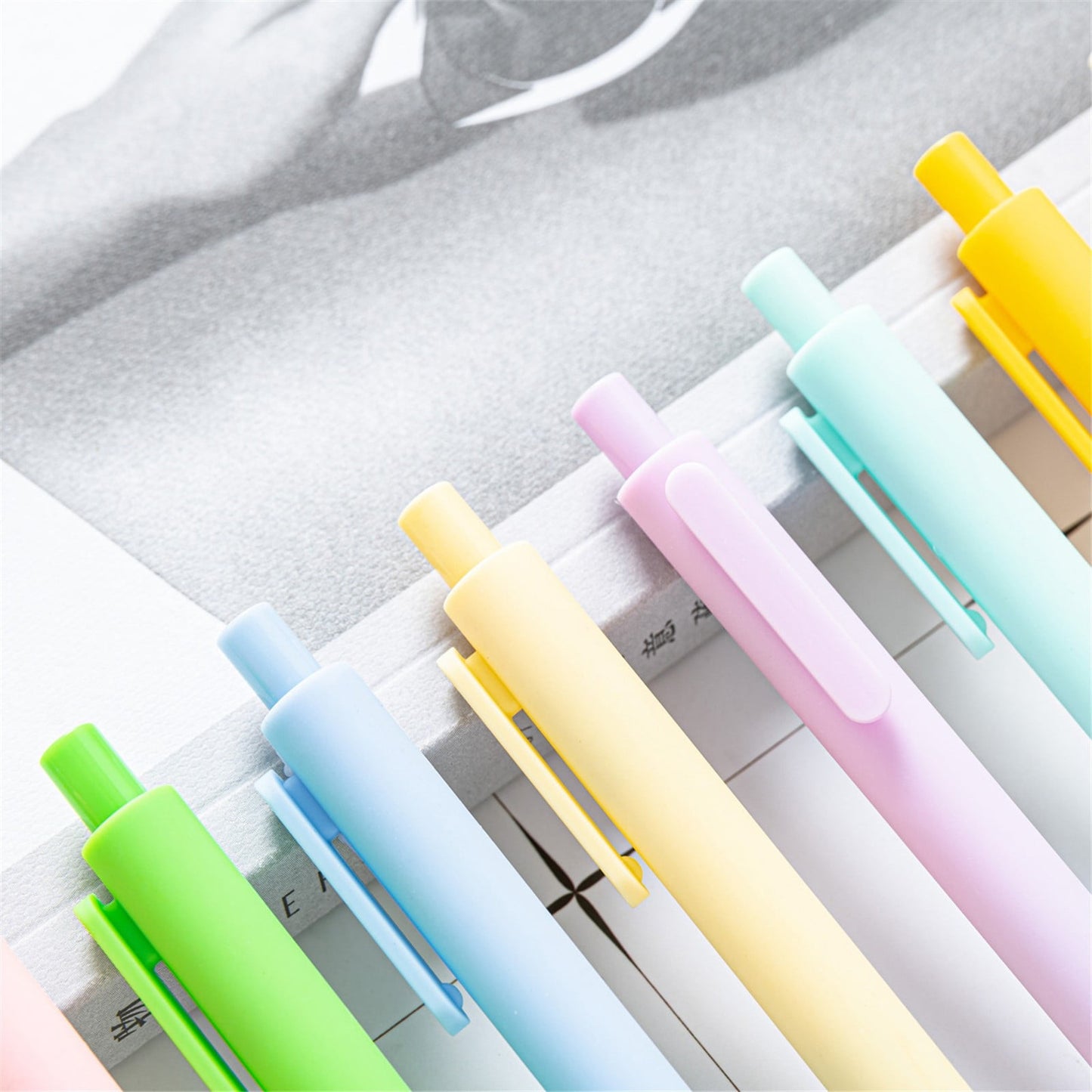 JWDX Hot Clearance! Ballpoint Pens Retractable Comfortable Writing Pens Cute Back to Schǒ-ǒl in Medium Point 1.0 Mm for Teacher stǔdənt Bridal Shower 5Ml, 1 Ballpoint Pen Pink Push ballpoint pen White