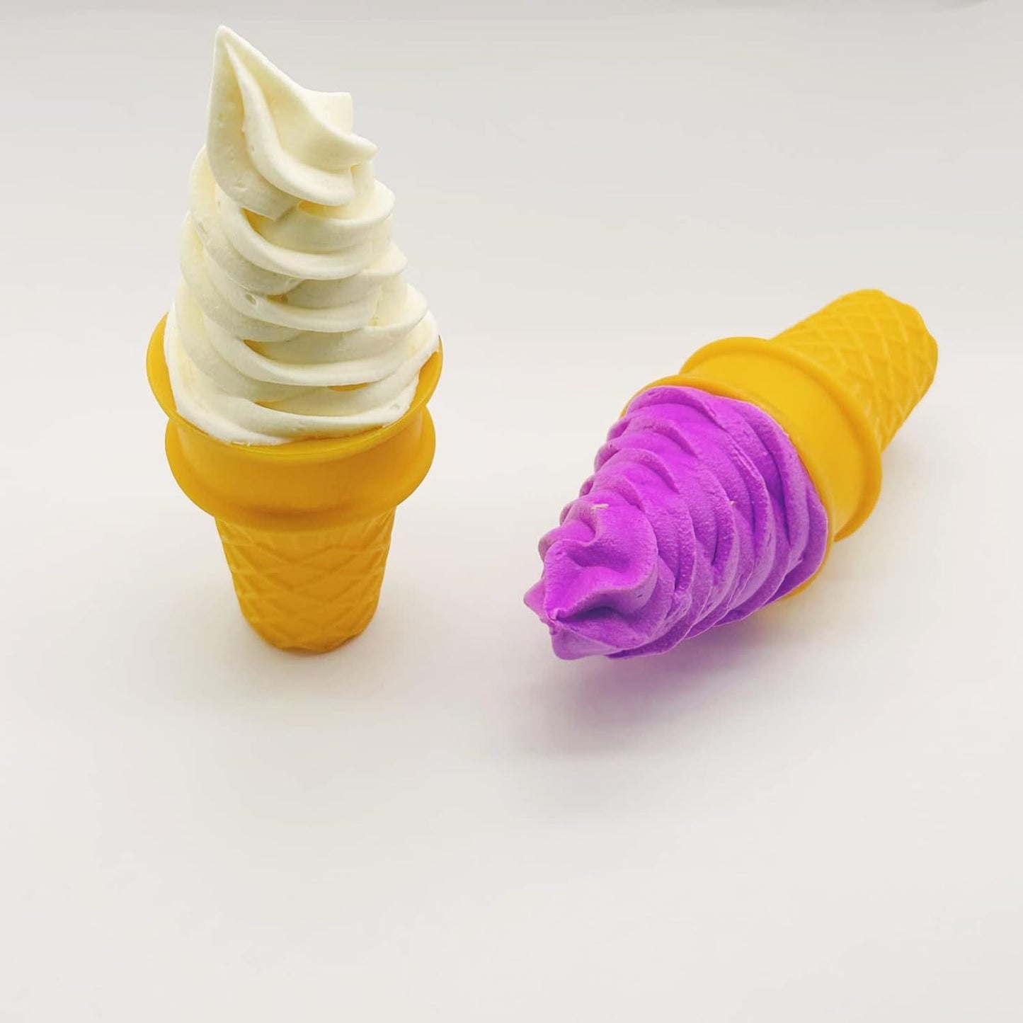 2 Pcs Simulated Ice Cream Artificial Lifelike Ice Cream Fake Ice Cream Food Model for Home Kitchen Cabinet Desk Shops Party Decor