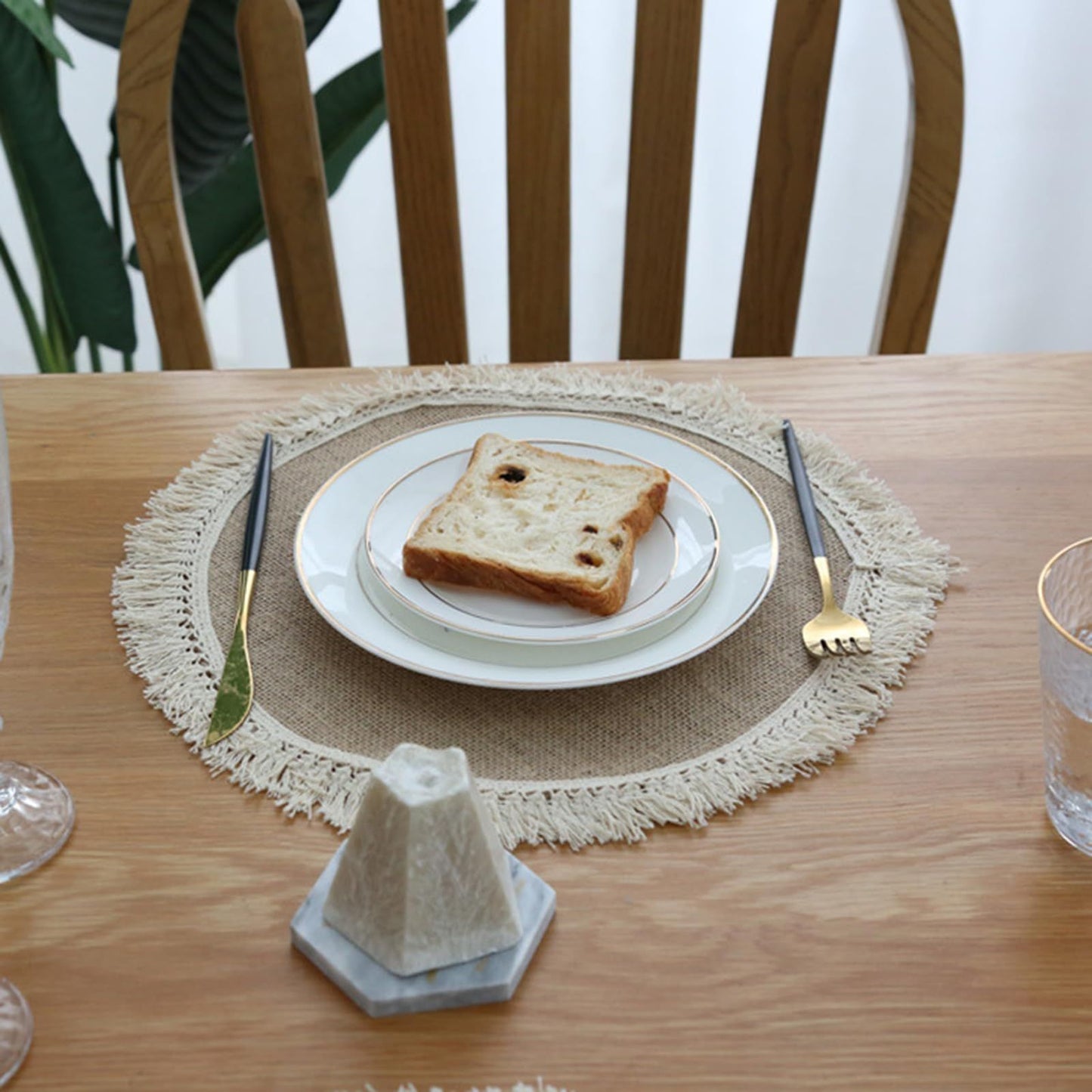 Round Placemats Linen Material Drinking Coaster Table Mat Heat Insulation Mat Round Table Mats for Kitchen Restaurant