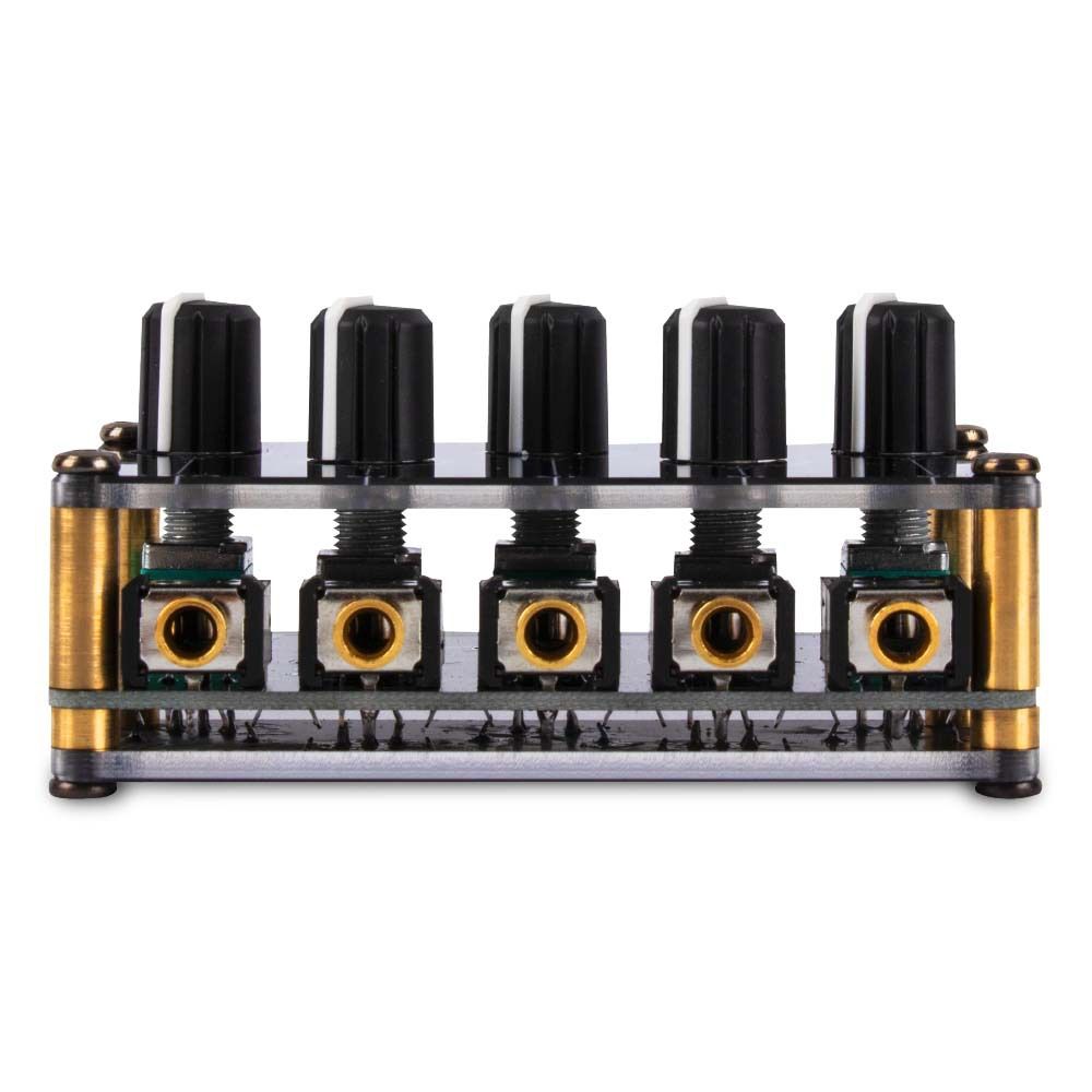 Audio Mixer, 4 Input 1 Output Mini Low Noise Sound Board Console Portable Passive Stereo Audio Mixer Mini Stereo Live Studio