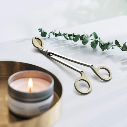Candlewick trimmer, candle trimmer with pointed blades, used for candle care, sturdy trimmer