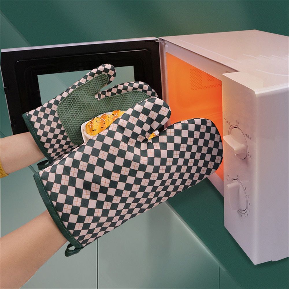 Green Checkered Oven Mitts Heat Resistant, Vintage Retro Checkerboard Cute Oven Mitts, Non-Slip Silicone Kitchen Oven Gloves 1 Pair