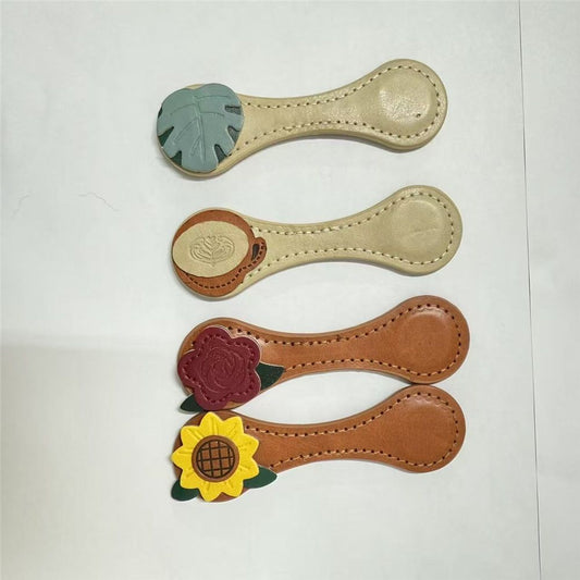 4 PCS Vintage Magnetic Leather Bookmark, Leather Magnetic Bookmarks for Women, Magnetic PU Bookmarks Clip Book Accessories