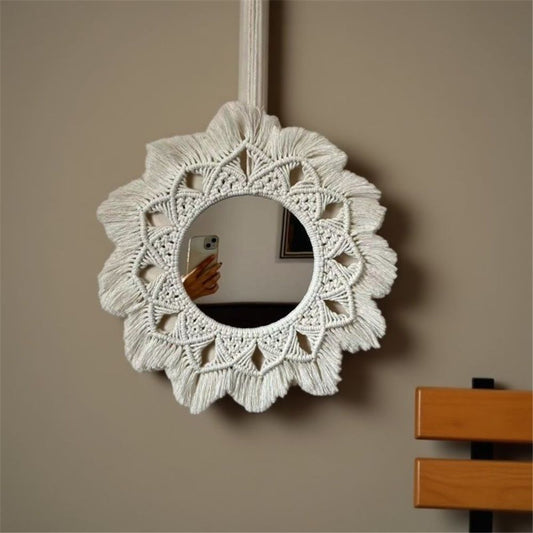 Wall Decor Mirror Circle Hanging Mirror for Bedroom Living Room Apartment Entryway Home Decor for Apartment Living Room Bedroom Baby Nursery Home Decor (Round)