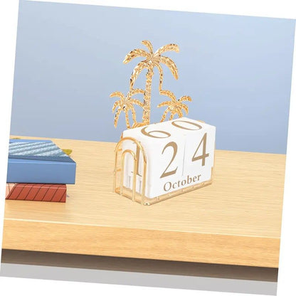 Wood and Iron Desktop Calendar, Gold Palm Tree Design, Manual Flip Pages for Free Date Combination, Compact and Exquisite, Both Practical and Decorative, Enhances Space Style.