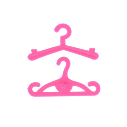 20 pcs/lot Pink Hangers Dress Clothes Accessories For Barbie Doll 0
