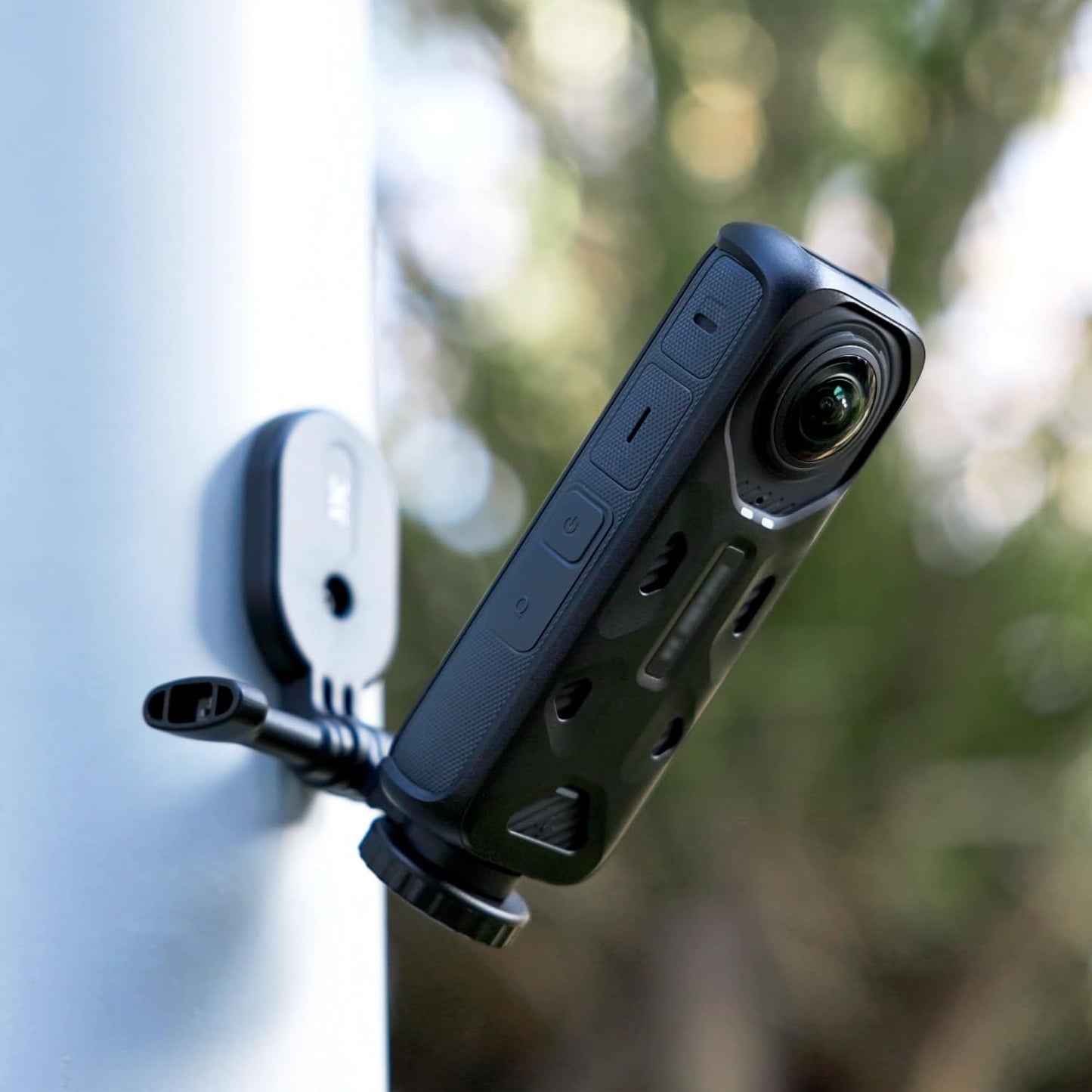 Strong Magnetic Mount Stand for Insta360 X5 X4 OSMO 360,Detachable Magnetic Camera Mount for Insta360 X5 X4 X3 GO Osmo 360 Pocket4 Action 5Pro Hero13 & More,Compact Magnet Steering Holder Bracket Base