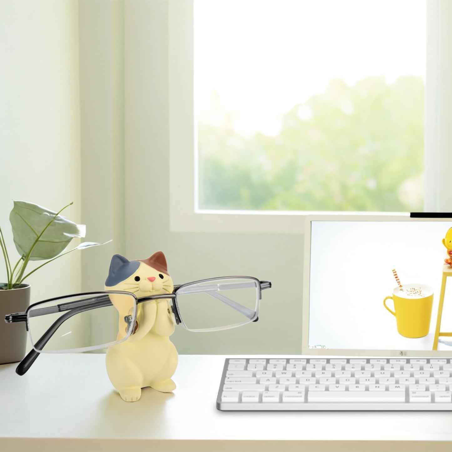 Creative Glasses Holder Stand for Desk, Cute Cat Eyeglasses Holder Display Stand, Sunglasses Spectacle Display Rack, Fun Resin Glasses Keeper Optical Accessories, Nightstand Home Office Desk Decor (Cat)
