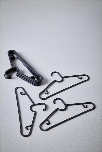 Hangers Flexible Sturdy Black (20 Pack)