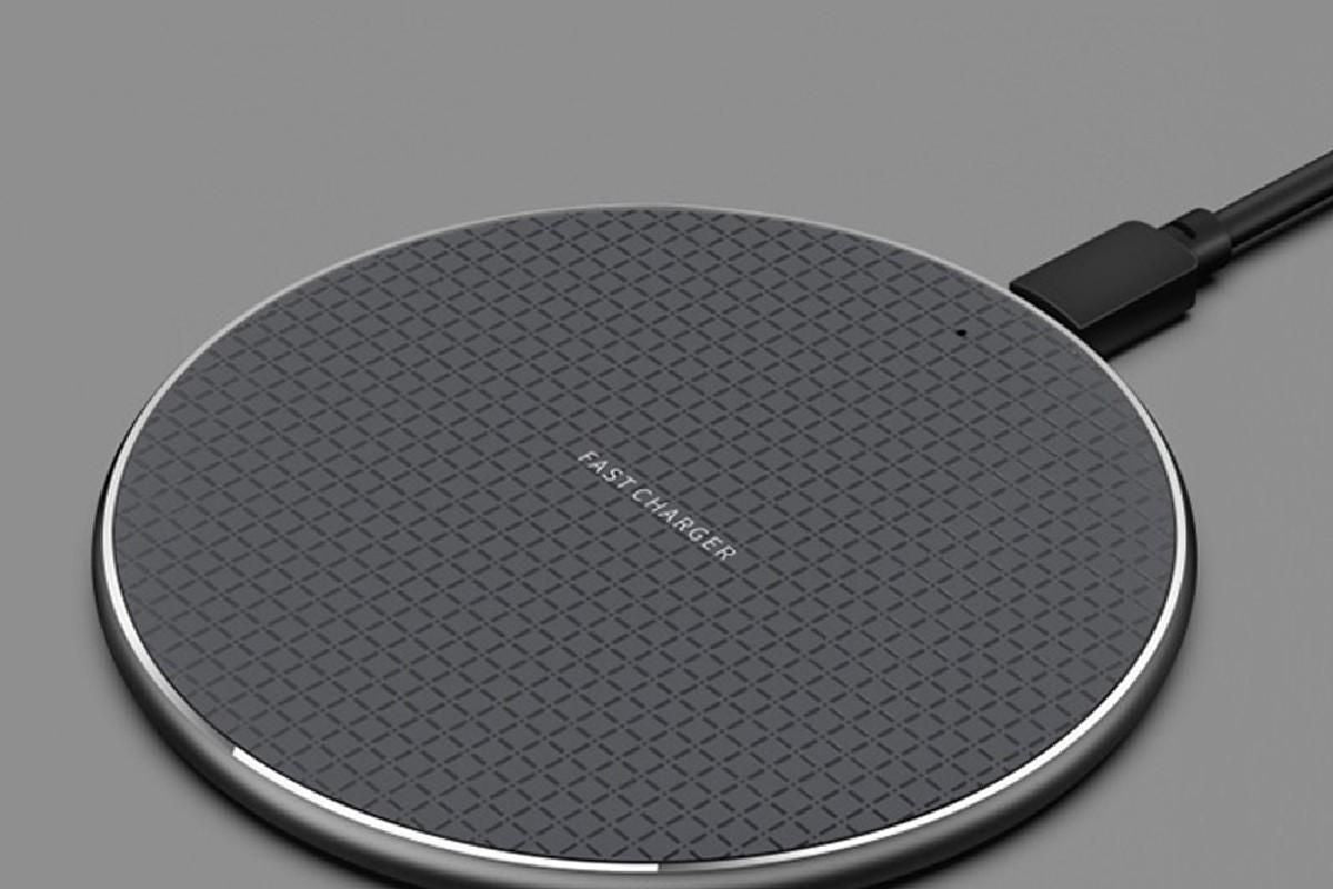 Wireless Fast Charger Smartphone Charger Qi Charging for Apple, Samsung and Smart Phones (Black)