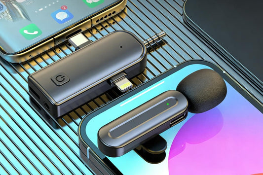2.4G Wireless Lavalier Microphones for iPhone Android USB-C Lightning Plug Play