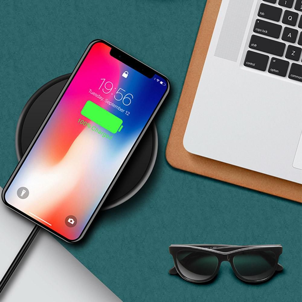 10W Qi Wireless Fast Charger with 1m USB Charging Cable for Smartphones - Black