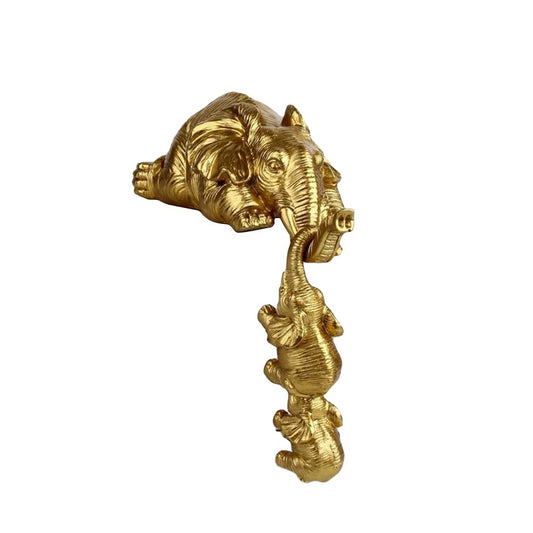 3 Pcs/Set Elephant Statues Hand Painted Elephant Resin Statues Mother Elephant Hanging 2 Baby Elephants on The Edge Home Decor Gift