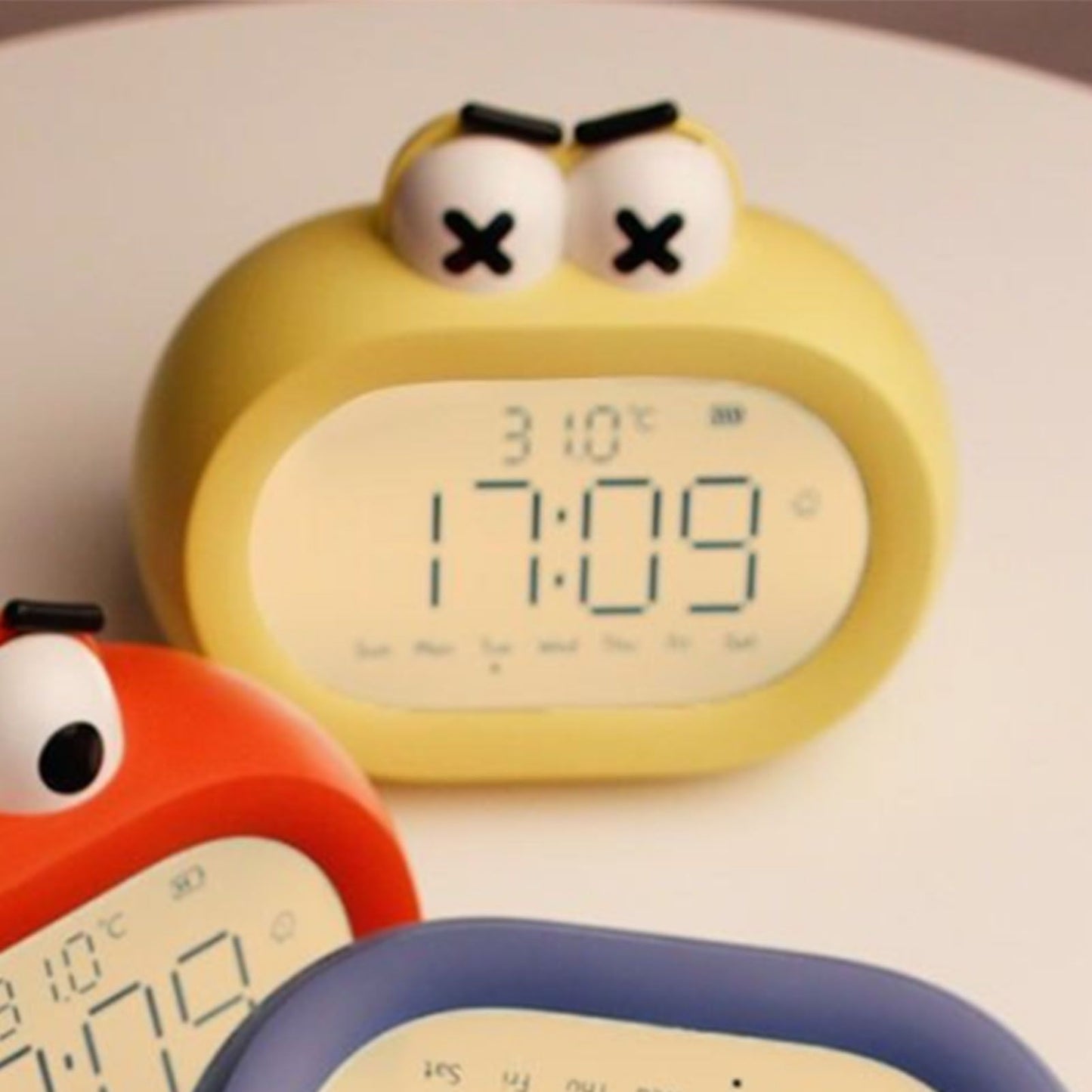 Kids Alarm Clock Cartoon Cute Intelligent Battery Operated Digital LED Electronic Clock with Night Light Yellow