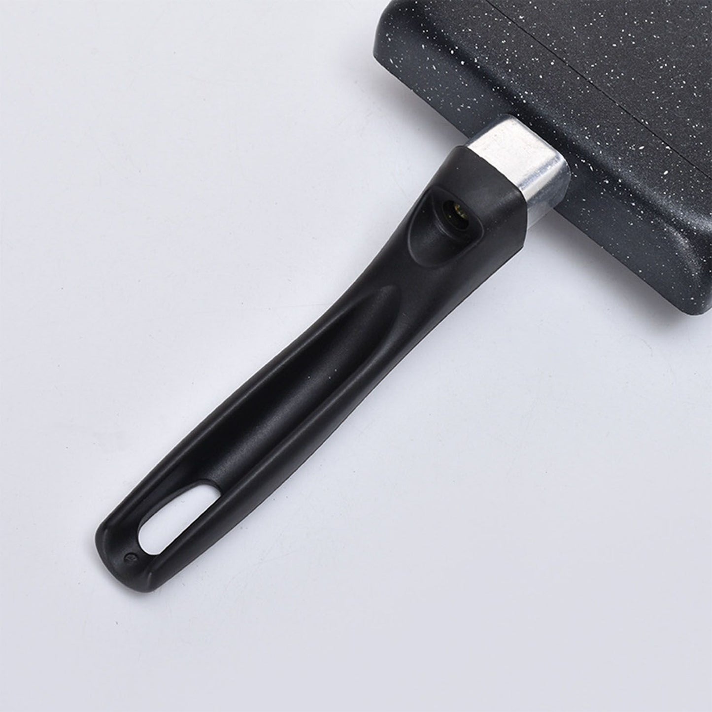 Mini Frying Pan Black Household Portable Japanese Style Egg Frying Pan Rectangular Mini Omelet Pan 13x18cm