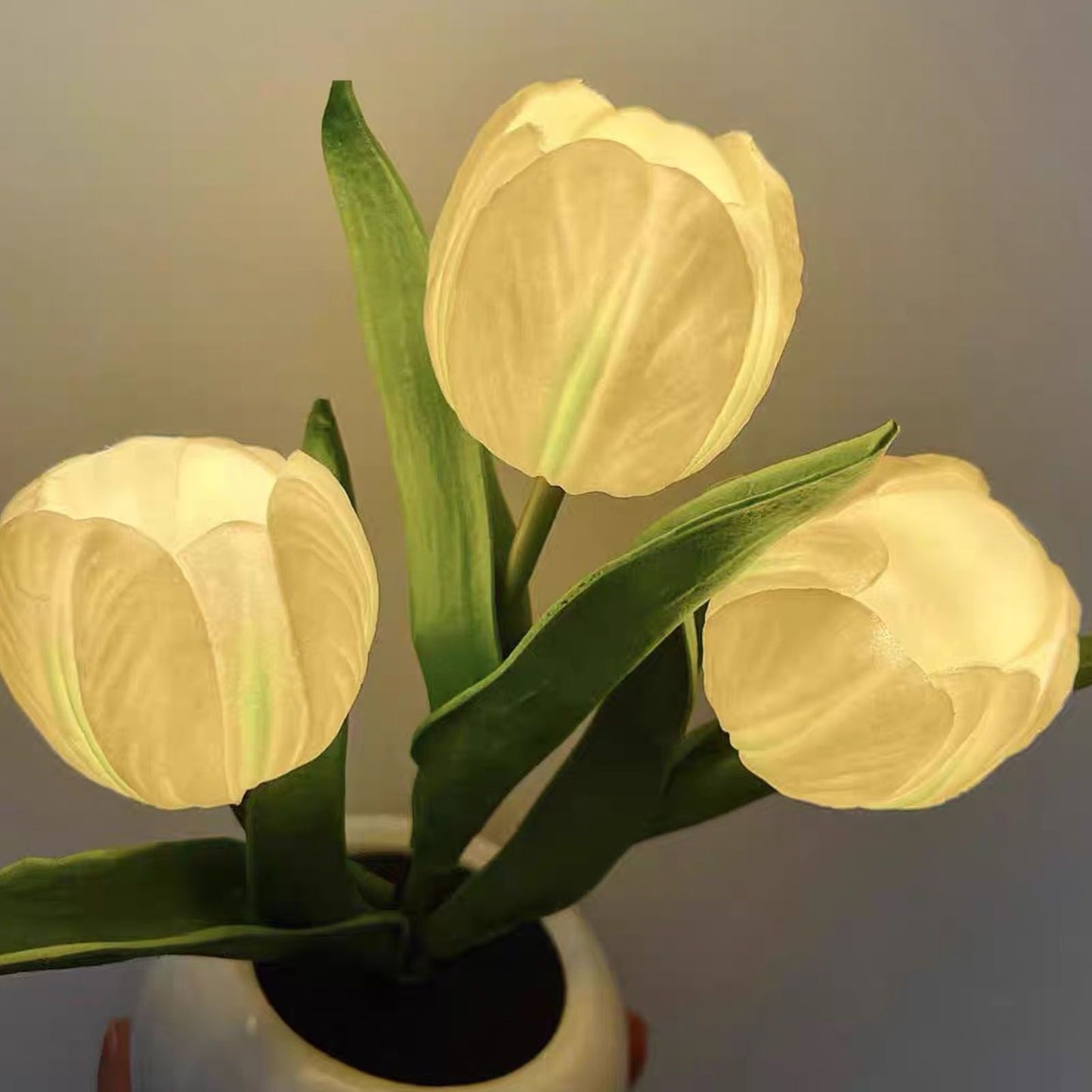 Tulip Night Light Soft Light Exquisite Ceramics PU Flower Table Lamp for Bookstores Cafes Battery Powered Ceramic Base White