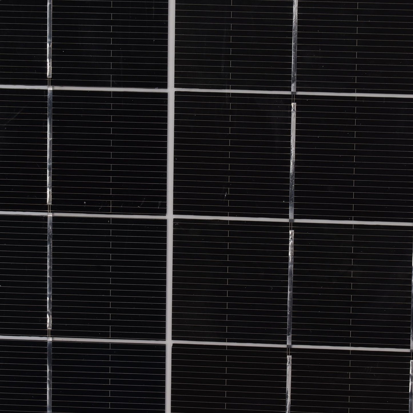 100W 18V Portable Solar Panel Kit 100 Watt 18 Volt Monocrystalline Portable Solar Panel for Automobiles Ships Airplanes Outdoor Agriculture Planting Tourism