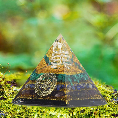 Crystal Pyramid Energy Generator Orgone Pyramid for Positive Energy Desktop Decoration Stress Reduce Healing Meditation Attract Wealth Lucky 6cm