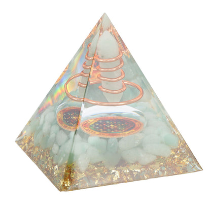 Orgonite Pyramid Crystal Energy Generator 6cm Stone Copper Handmade Pyramid Decor for Positive Energy Meditation