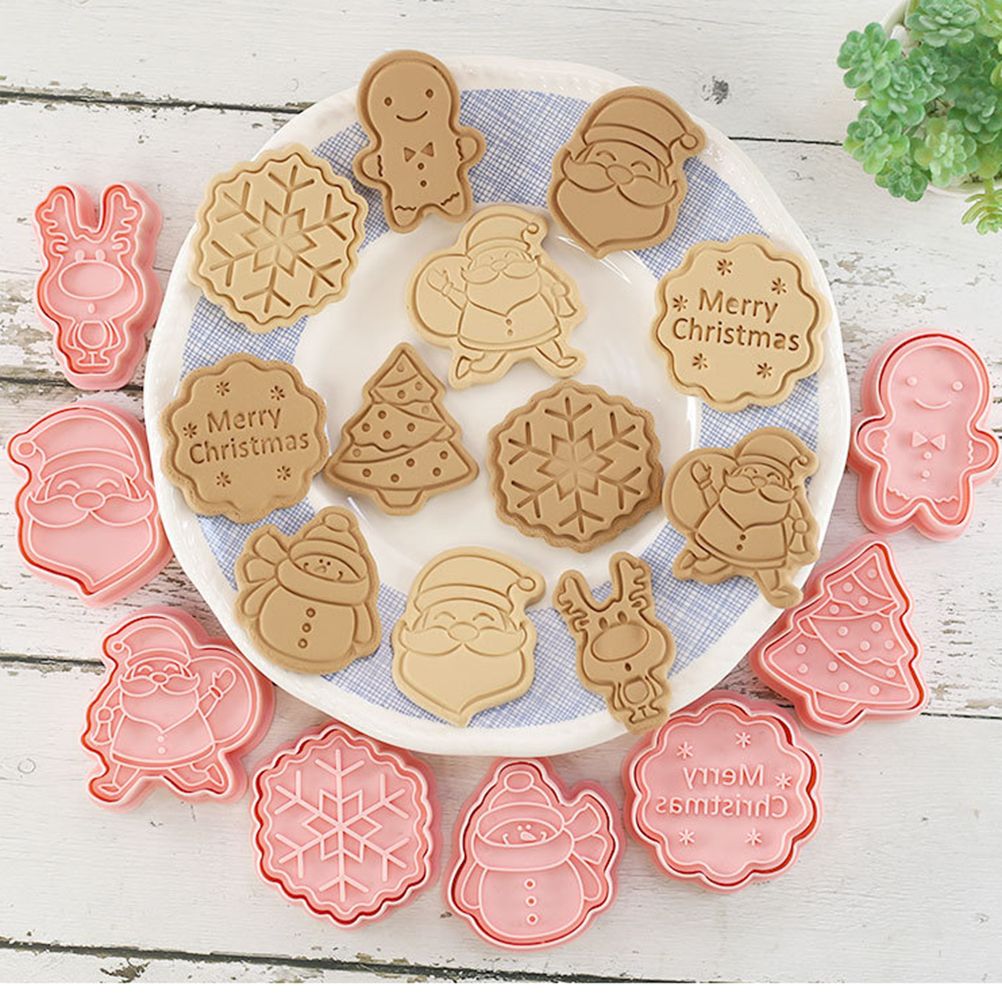 8 Pcs/Set Christmas Themed Cutters Santa Claus Christmas Tree DIY 3D Biscuits Mold Baking Mould Decorating Tools