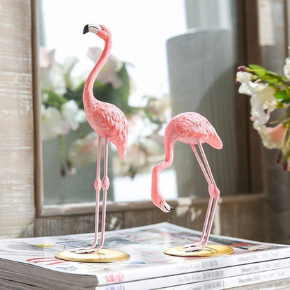 Cute Resin Pink Flamingo Ornament Tabletop Decoration Living Room Decoration Cake Decor