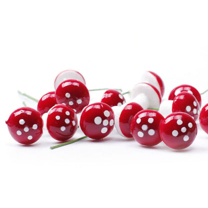 50PCS Mini Mushroom Decoration Miniature Garden Crafts Small Artificial Mushroom