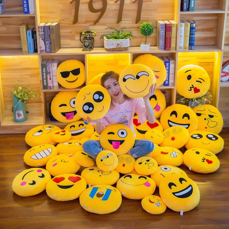 Plush Emoji Pillow PP Cotton Hand Warmer Random Emoji 40cm pillow