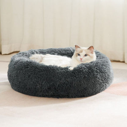 Plush Pet Nest Soft Donut Cat Bed – Cozy Round Couch for Cats and Small Dogs, Comfortable Sleeping Spot for Warmth and Deep Sleep, Suitable for Indoor Home Use (S, Green)