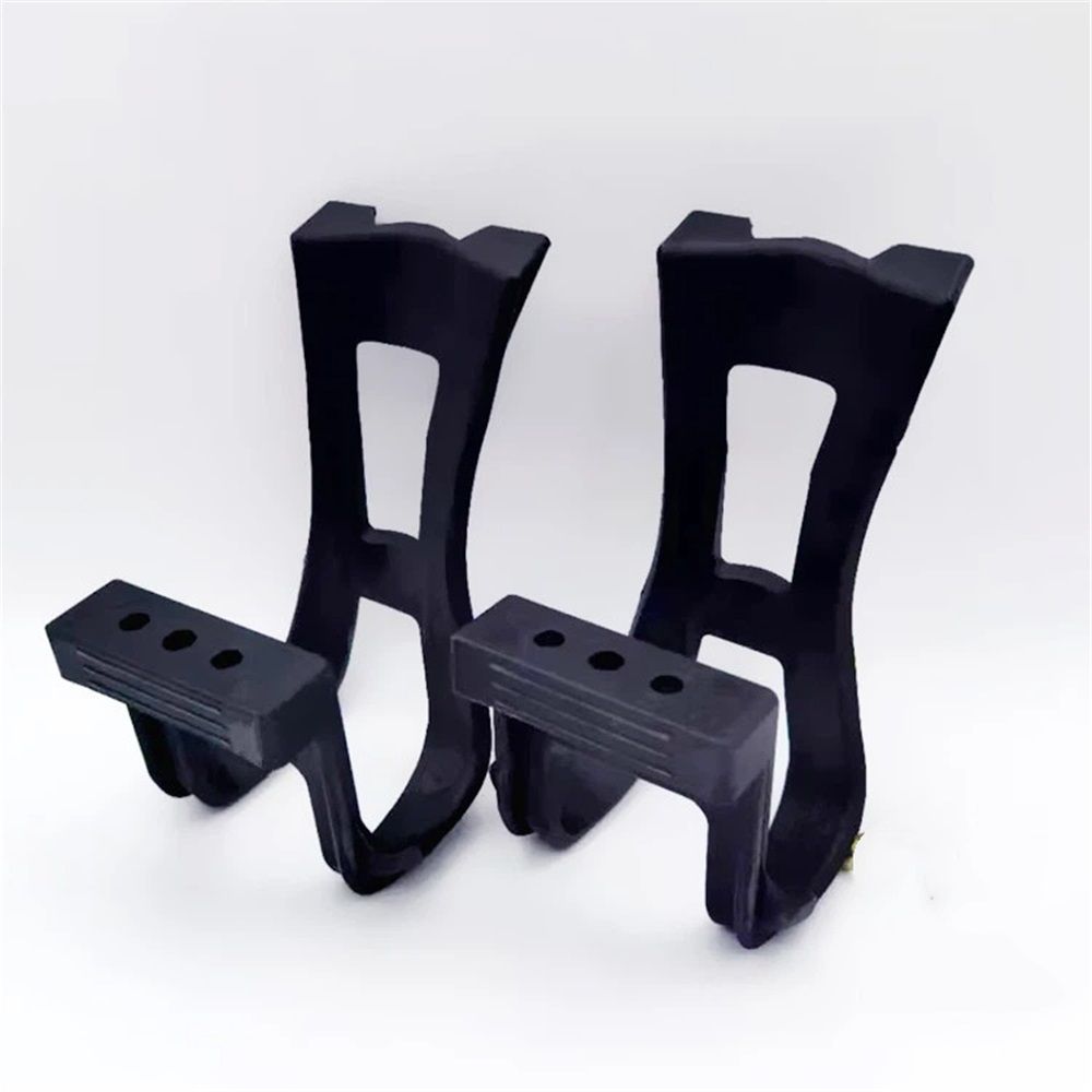 A pair Bike Pedals with Toe Clips and Straps for Exercise Bike, Outdoor Bicycles and Spin Bike, Spindle with Reflectors
