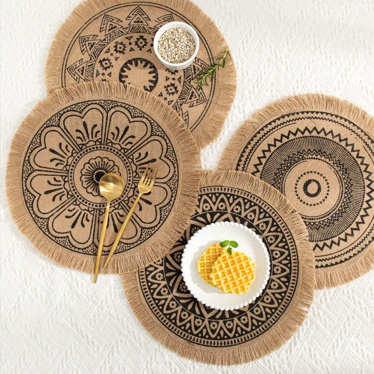 Set of 4 Woven Round Placemat Handmade Table Mats Woven Jute Tassel Mat RetroTable Decor Fringe Cotton Coffee Mat Waterproof