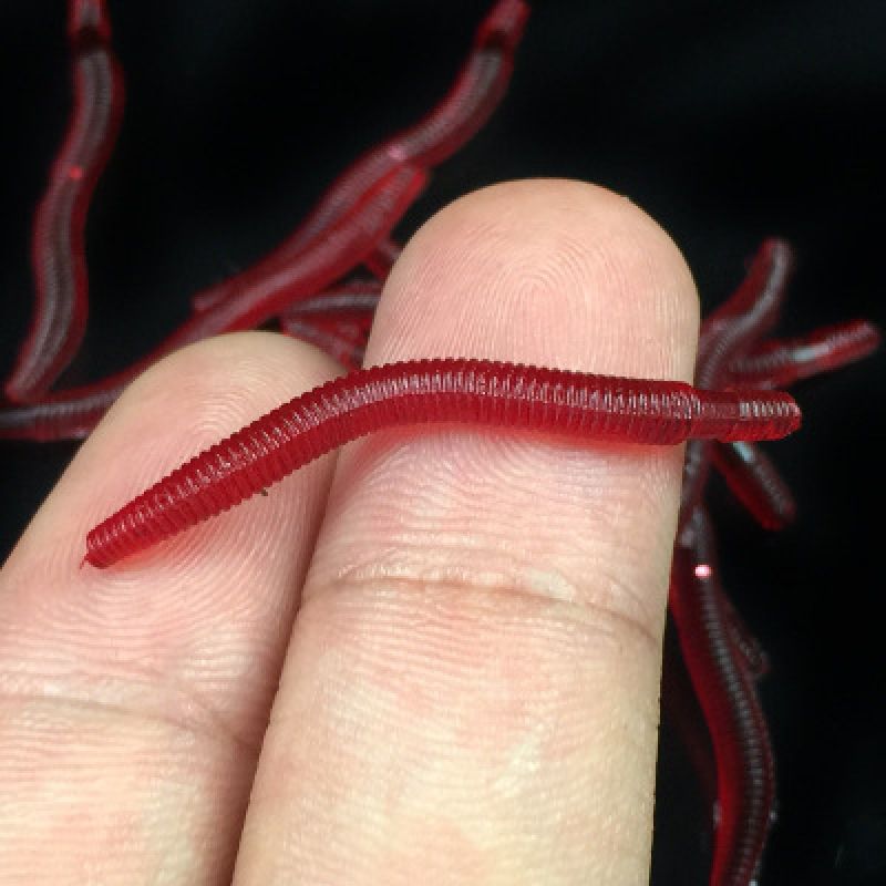100Pieces Fake Earthworm Plastic Lifelike Worm Soft Stretchy Rubber Earthworms Trick Toy for Halloween April Fool's Day Party