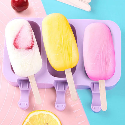 2PCS Cute Cartoon Shaped Food-Grade Silicone Ice Cream Molds Cake Mold Cheese Mold, Easy to Demoulding