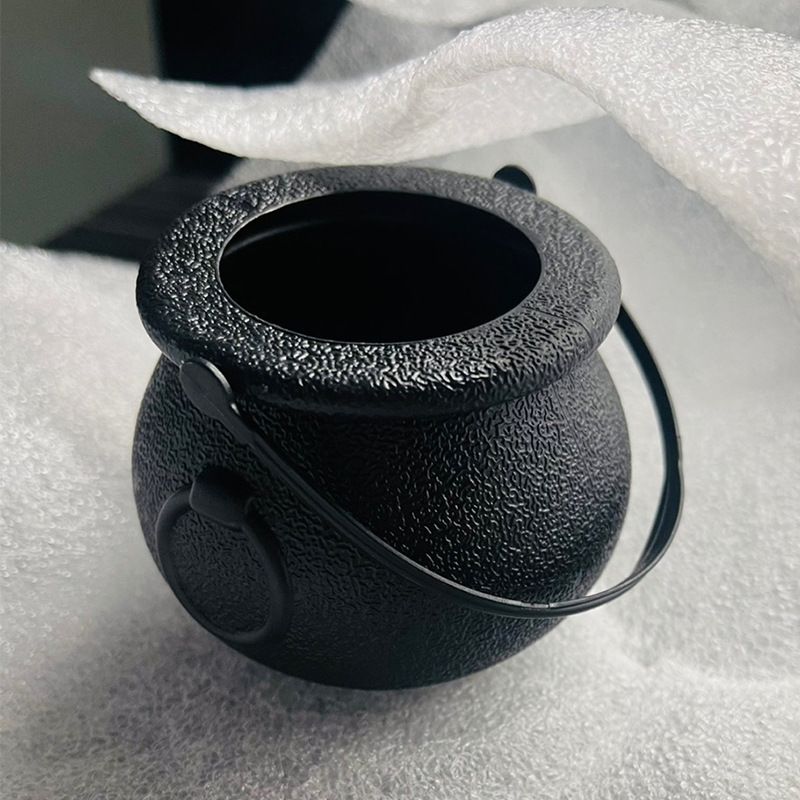 2 pcs Halloween Cauldron - Blow Mold Plastic Party Accessory - Candy Holder for Kids - Halloween Party Favors & Supplies