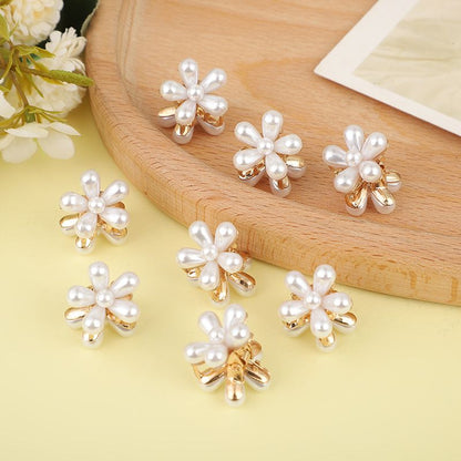 20 Pcs Small Mini Pearl Claw Clips with Flower Design, Sweet Artificial Bangs Clips Decorative Hair Accessories for Women Girls