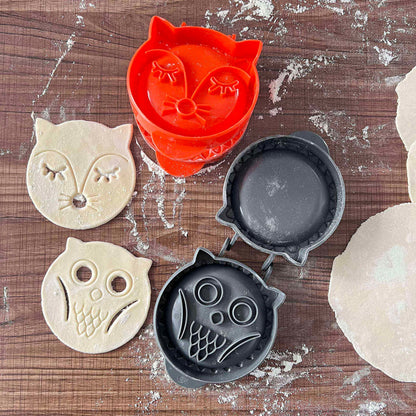 Classic Mini Hand Pie Molds Fox & Owl Shape for Children Party, One Press Forest Animal Autumn Cottage Pie Set, Pack of 2