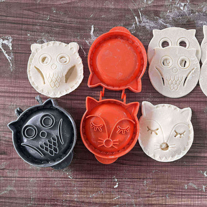 Classic Mini Hand Pie Molds Fox & Owl Shape for Children Party, One Press Forest Animal Autumn Cottage Pie Set, Pack of 2