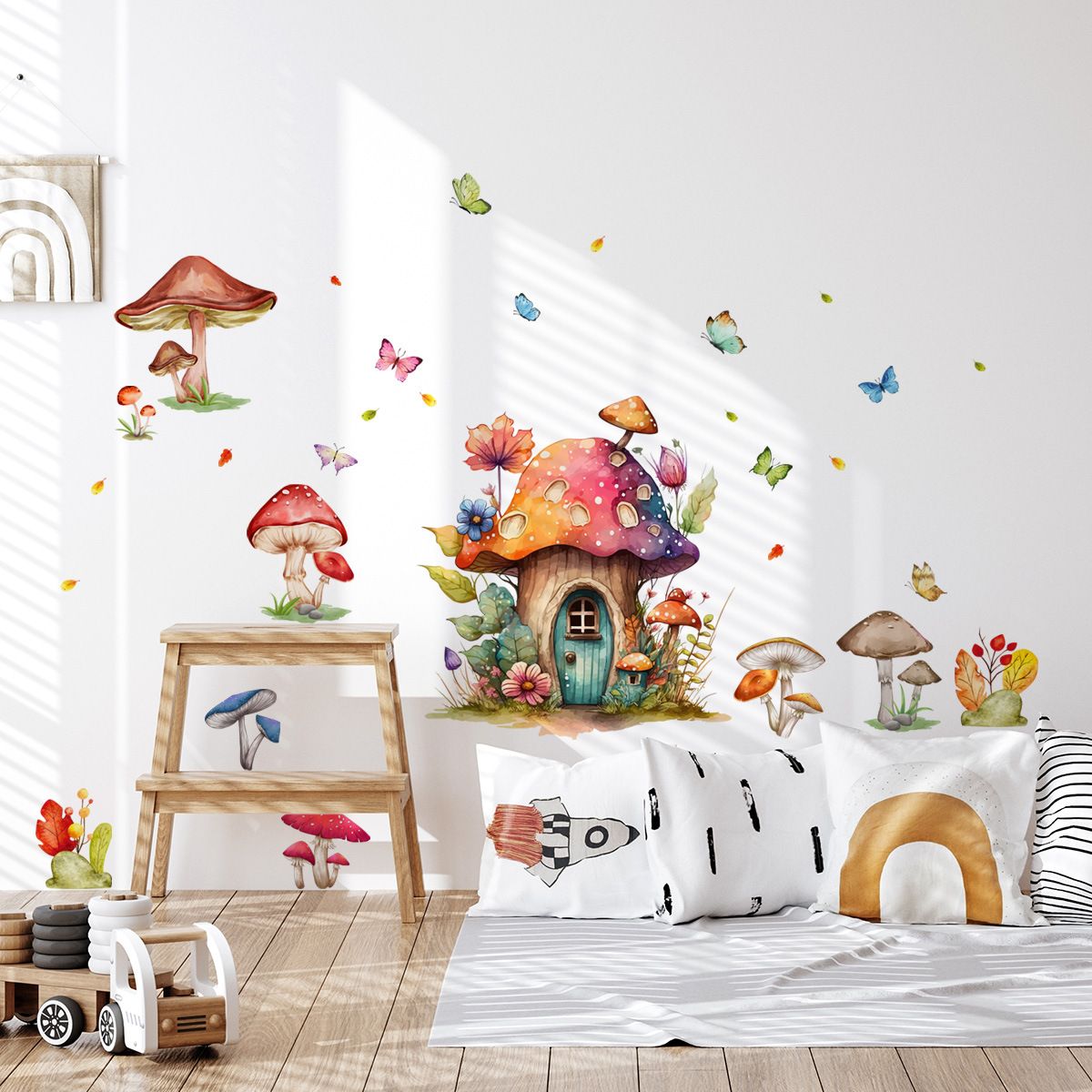 Fairytale Butterfly Mushroom Wall Stickers Girls Bedroom Living Room Kitchen Wall Door Decor （1 pcs）