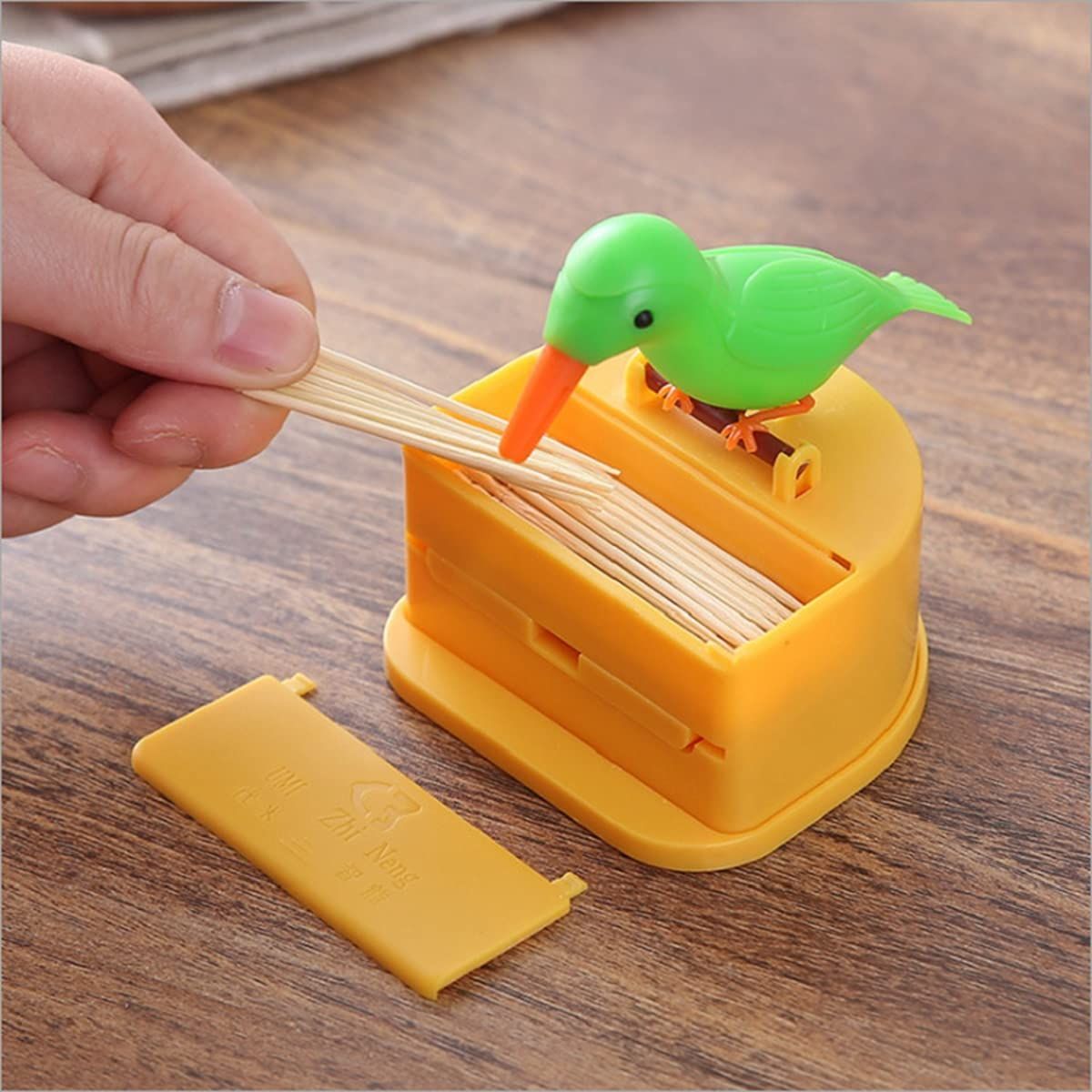 Toothpick Dispenser Storage Jar,Living Room Bird Shaped Telescopic Cartoon Automatic Toothpick Holder Container Box(Green Bird)