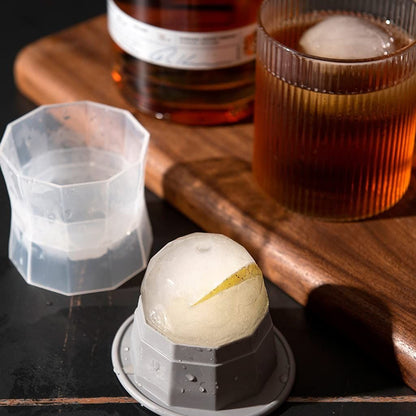 Ice Cube Mold Large-capacity Silicone Ice Tray Household Ice Storage Ice-making Box With Cover Ice Cube Home