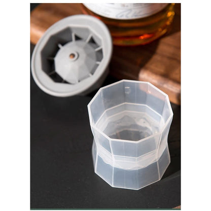 Ice Cube Mold Large-capacity Silicone Ice Tray Household Ice Storage Ice-making Box With Cover Ice Cube Home