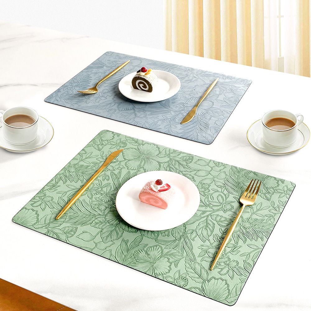 Placemats Set of 3 Faux Leather Place Mats Heat Resistant Waterproof Wipeable NonSlip Dining Table Mats Tabletop Decor for Kitchen