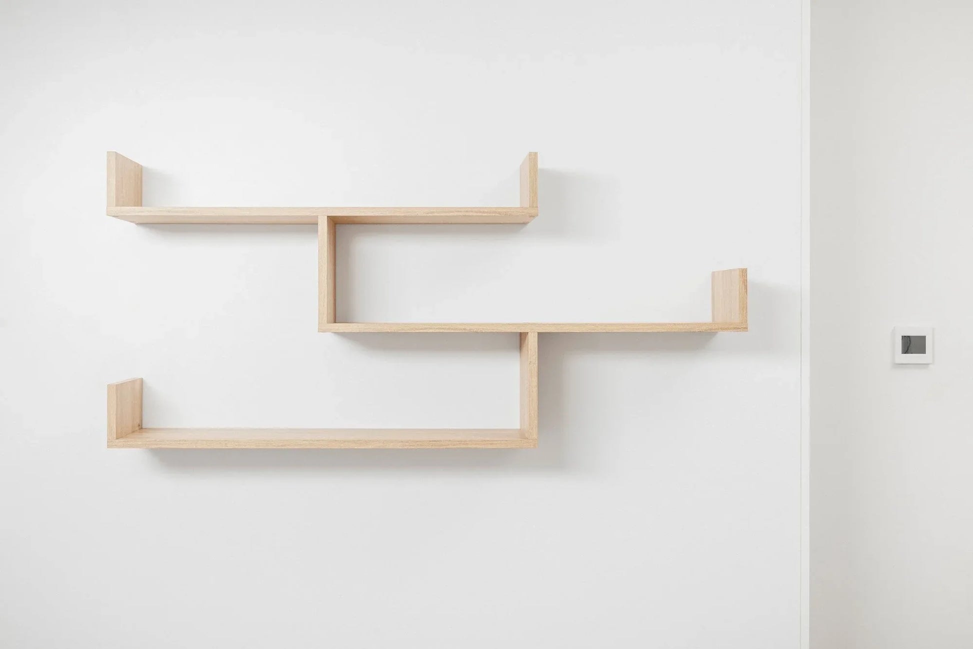 ZURICH MULTI LEVEL SHELF KIT (OAK) - Mekamart Australia