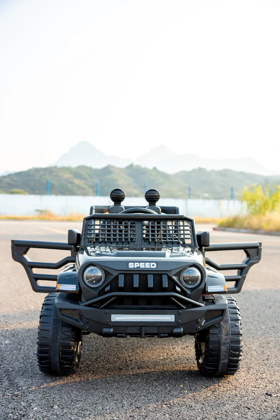 Jeep Inspired Remote Controlled Ride-on Electric Car (Black) - Mekamart Australia